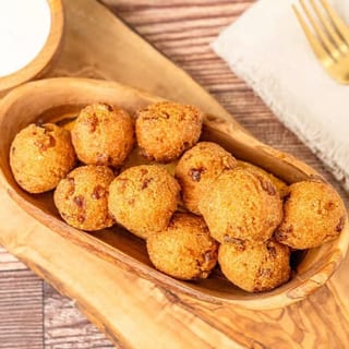 Side Hush Puppies