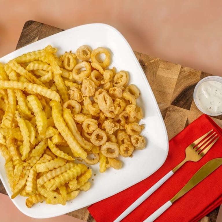 Fried Calamari: A Crispy Seafood Delight