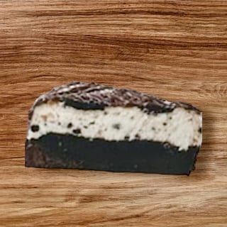 Cookies N Cream Chess Cake